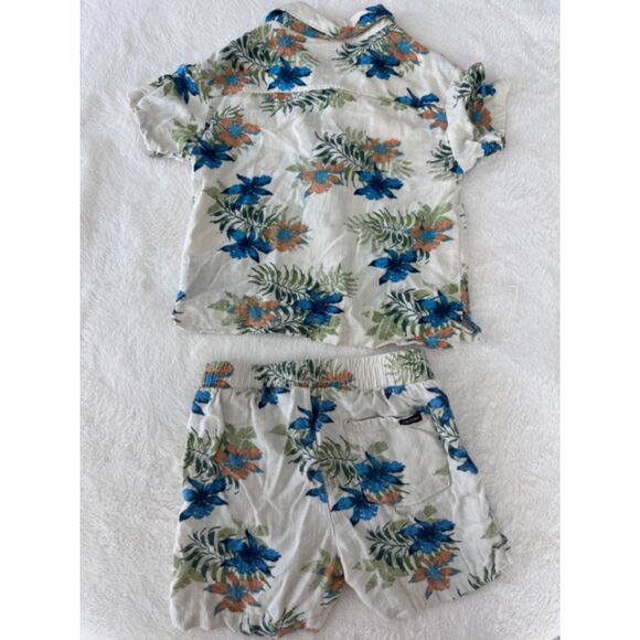 Volcom Toddler Boy's Shirt and Pant Hawaiian Set 3T - Picture 2 of 5